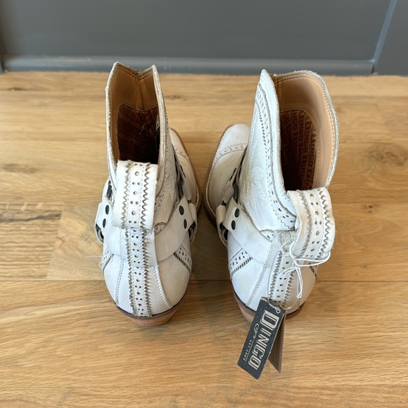 Dingo • Gummy Bear Western Bootie • Off White • 8.5 - Picture 4 of 8